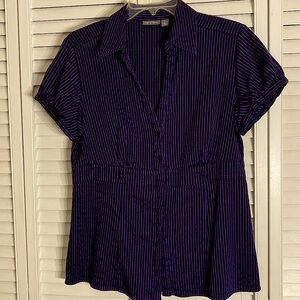 Apt 9 women’s short sleeve shirt.